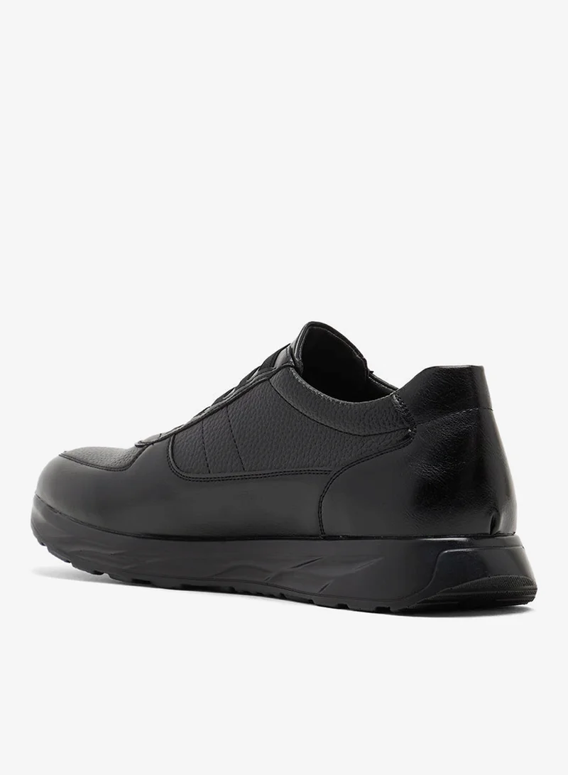 روبرت وود أحذية كاجوال هجينة سهلة الارتداء