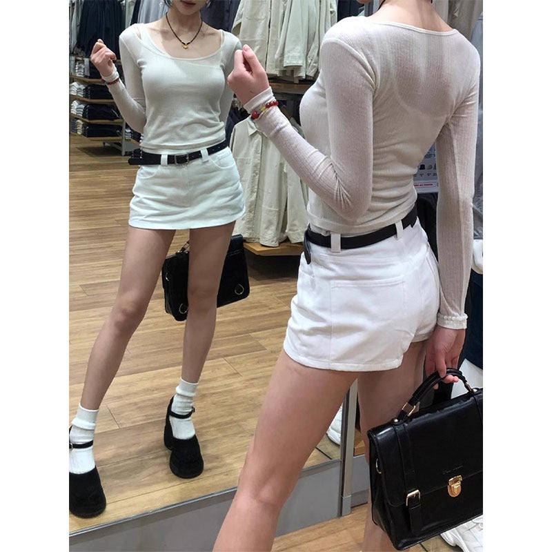تنورة جينز بيضاء قصيرة على شكل حرف A للنساء - Image 1