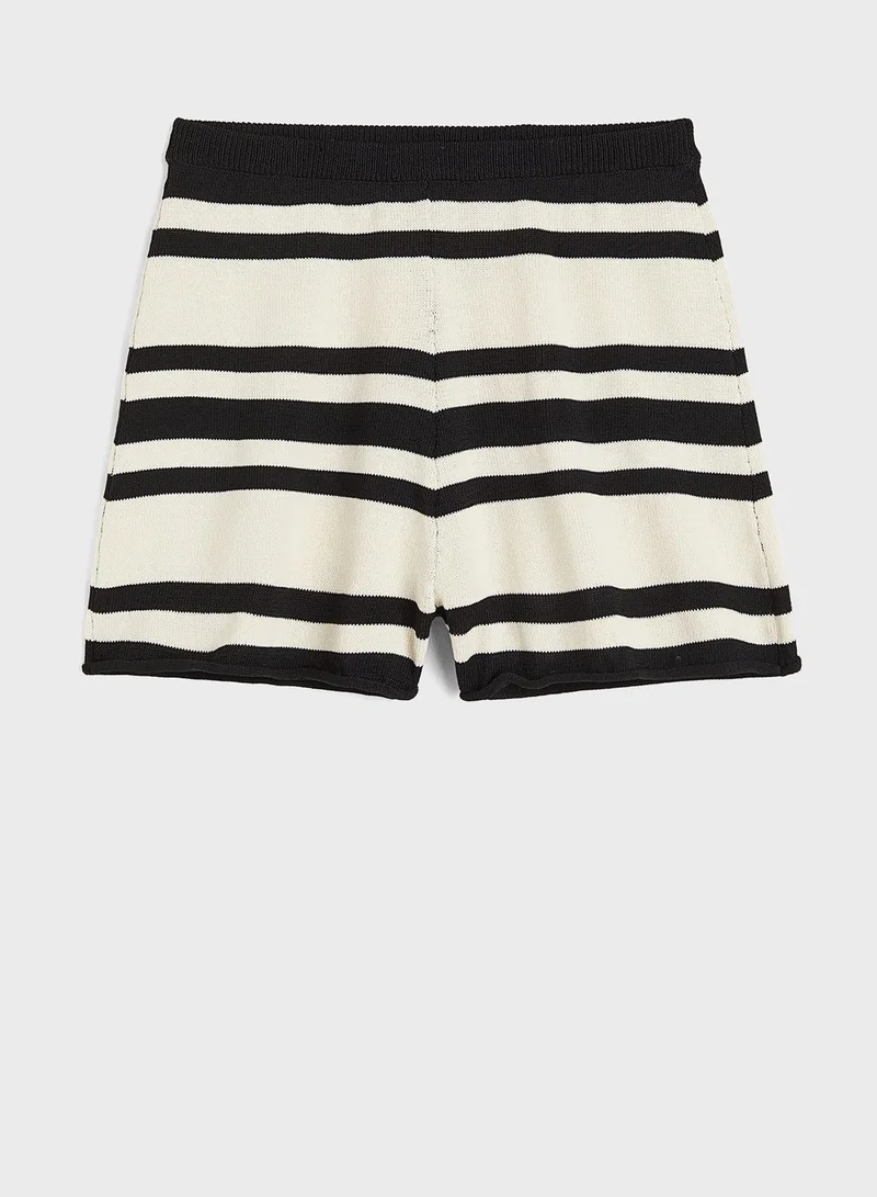 H&M Stipred High Waist Shorts