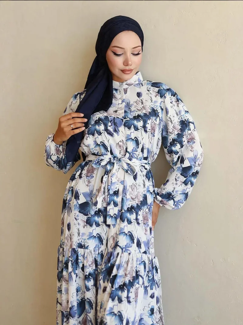 بيغ دارت فستان ماكسي بياقة دائرية وأزرار وحزام خصر