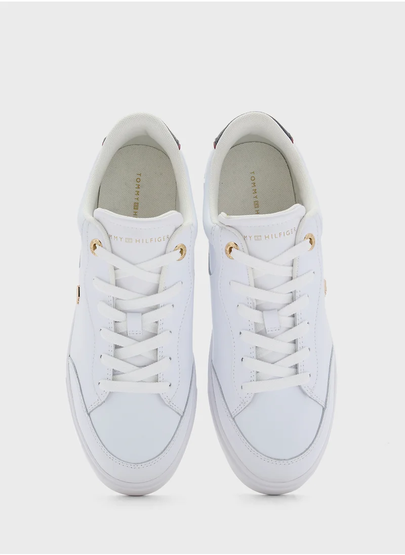 تومي هيلفيغر Logo Detail Lace Up Low Top Sneakers
