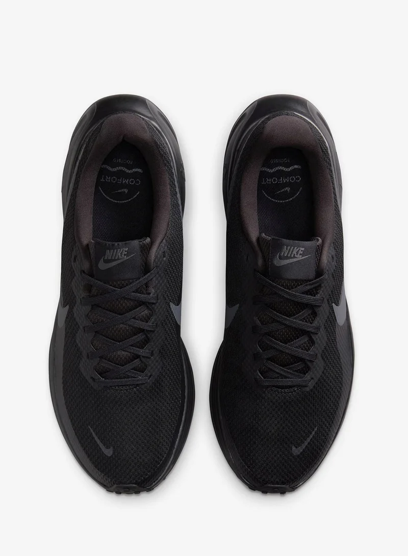 نايكي ريڤولوشن 8