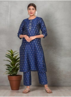 ريارا طقم كورتي نسائي باللون الأزرق الداكن مع بنطلون بأكمام 3/4 مناسب للملابس الكاجوال والملابس المدمجة حرير فني (غنيمة التفتا) مقاس S  - Image 1