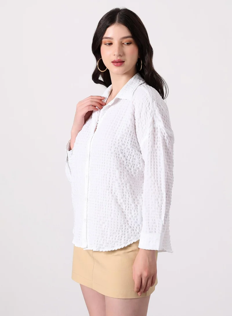 Pinacolada  Women's Cloud White Cubic-Seersucker Oversized Shirt | نساء | أكمام طويلة | سادة | طوق منتشر | كاجوال كبير الحجم | قميص for Women | Best Price UAE
