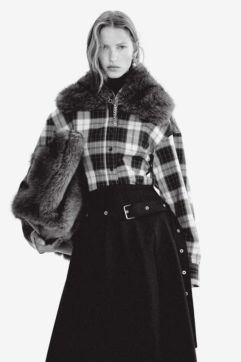 H&M Waisted twill shirt