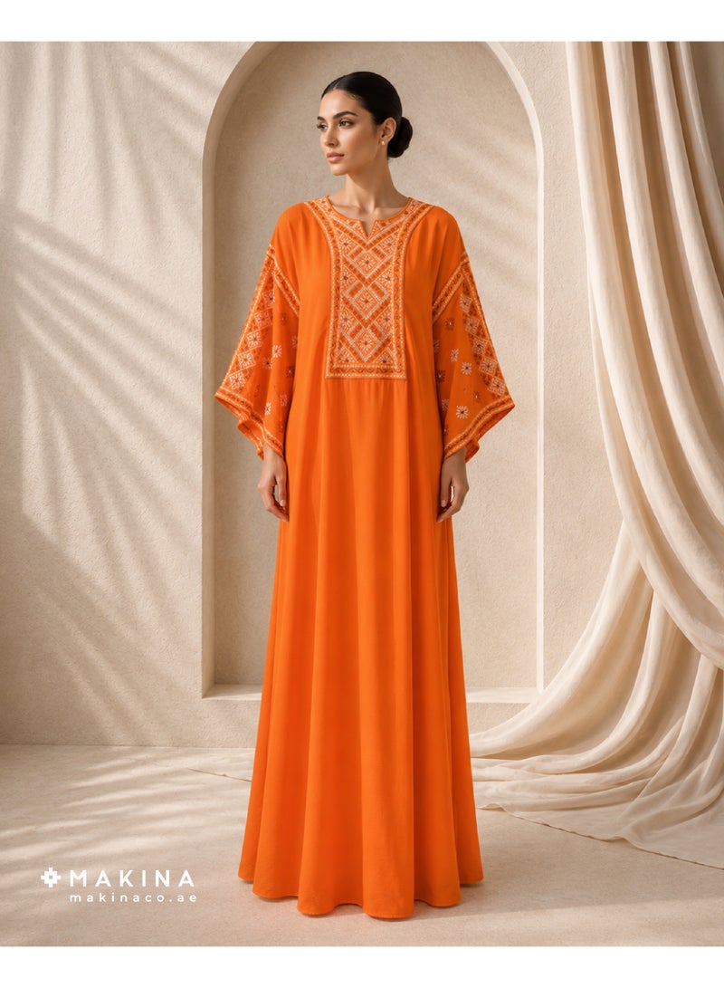 MAKINA Linen Daraa with Fallahi Embroidery and Unique Sleeve Design - Image 1
