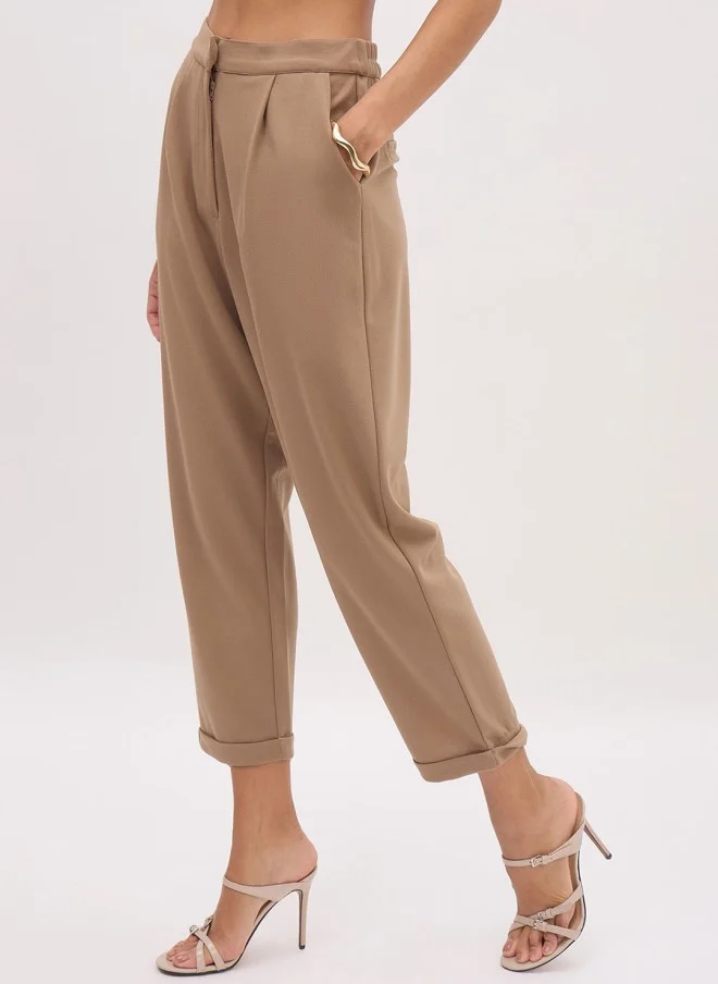 ساسافراس Beige High-Rise Pleated Formal Trousers for Women