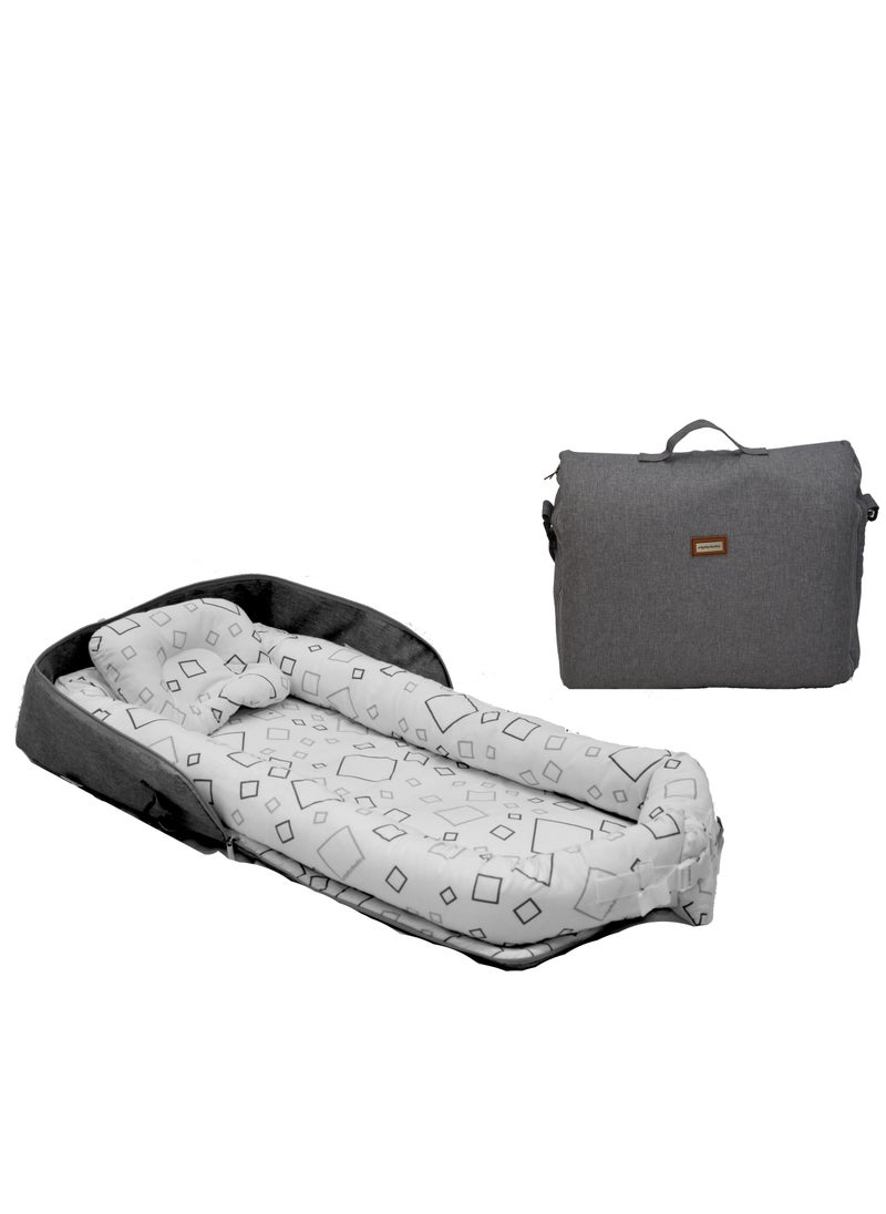 elphybaby - Portable Baby Cot - Image 1