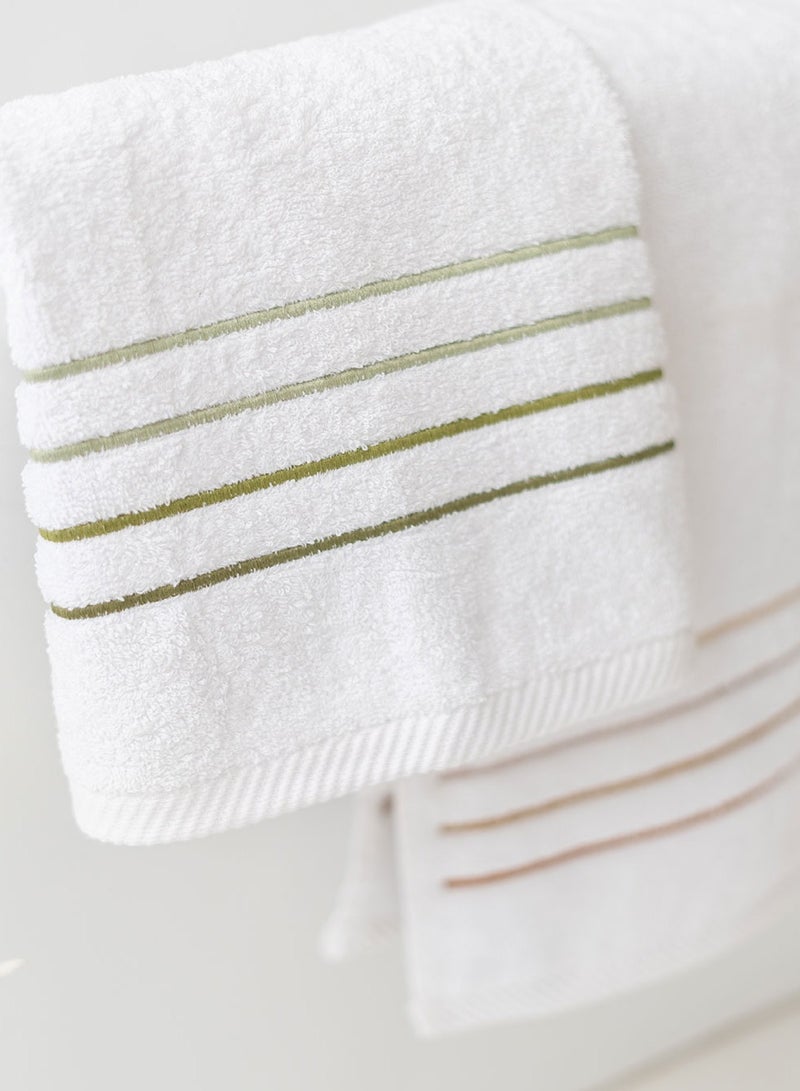 More cottons  مناشف وجه مطرزة بخطوط 50×100 سم مصنوعة من القطن المصري بنسبة 100% 