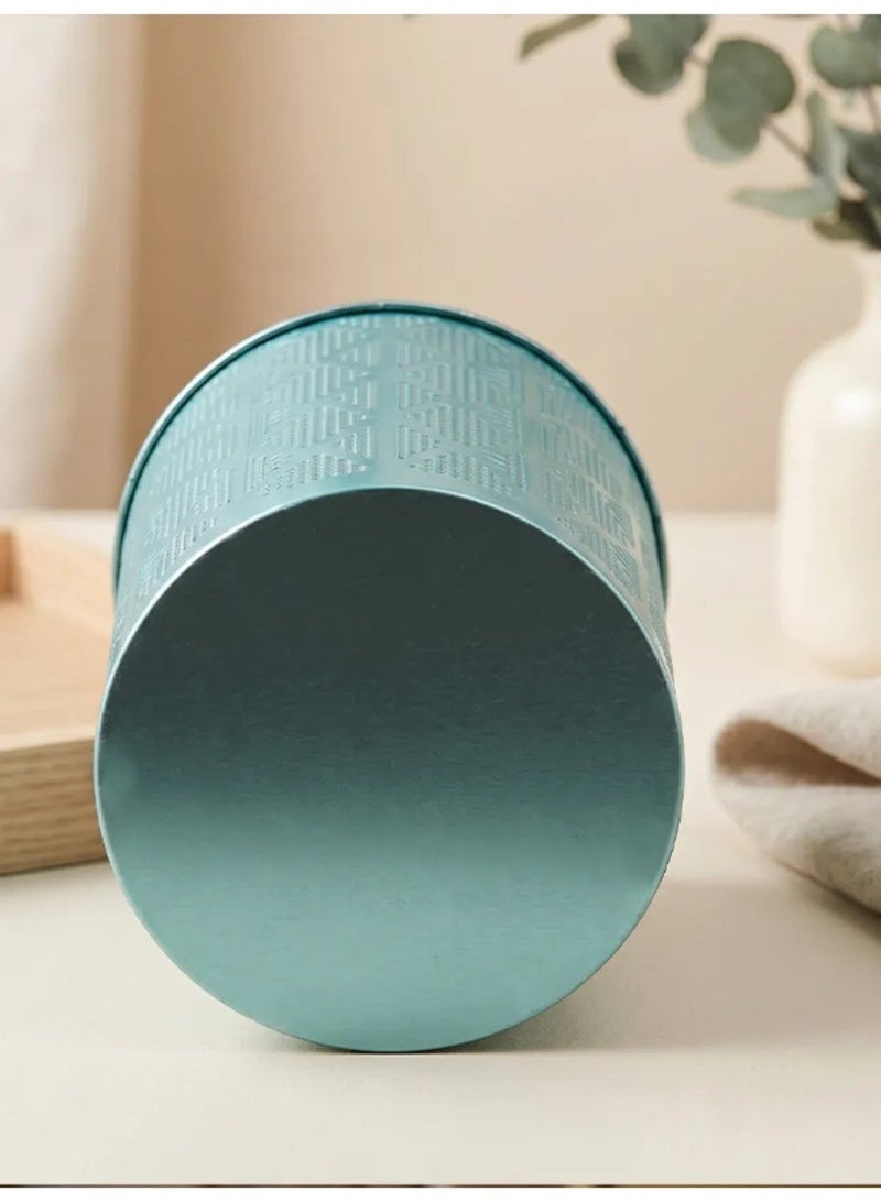 Thickened Metal Hollow Trash Can, Light Luxury Hollow Mesh Waste Bin, Multi Color Durable Metal Waste Basket For Bedroom Office Bathroom Home Decor - Image 2