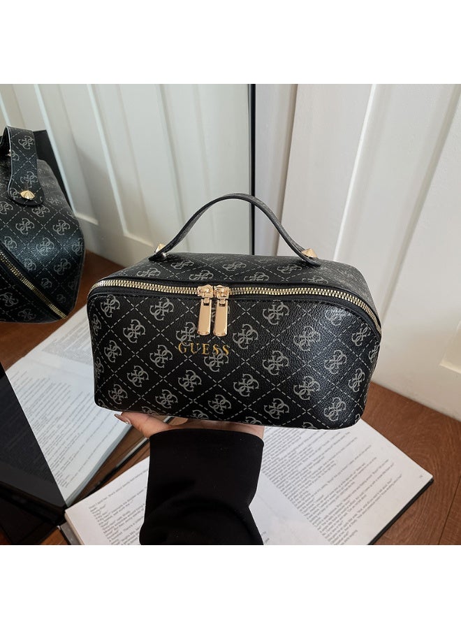 Guess Women's Makeup Bag/Storage Bag Camera bag - Image 2
