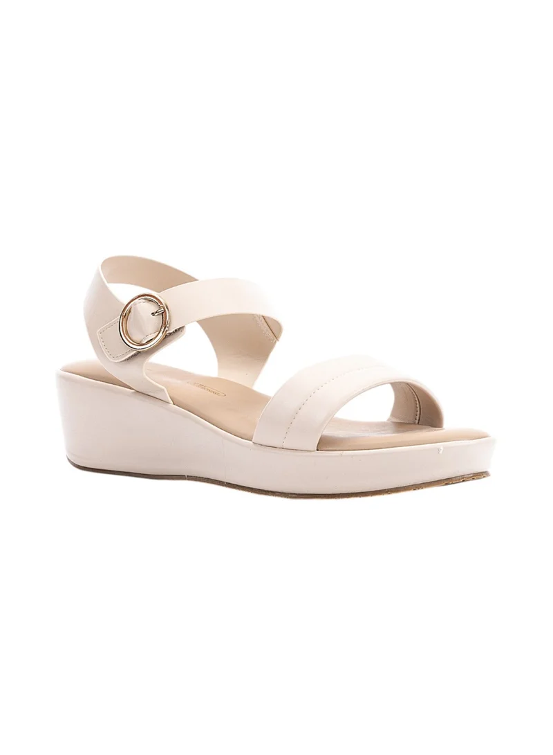 Bata Solid Ankle Strap Wedge Sandals
