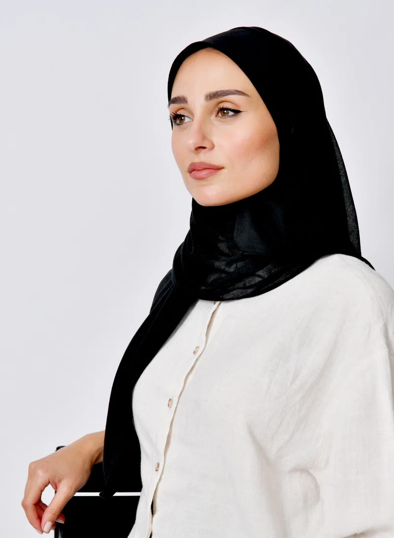 عبايات حوراء طرحة قطن ناعم بخياطة بالمنتصف - سوداء