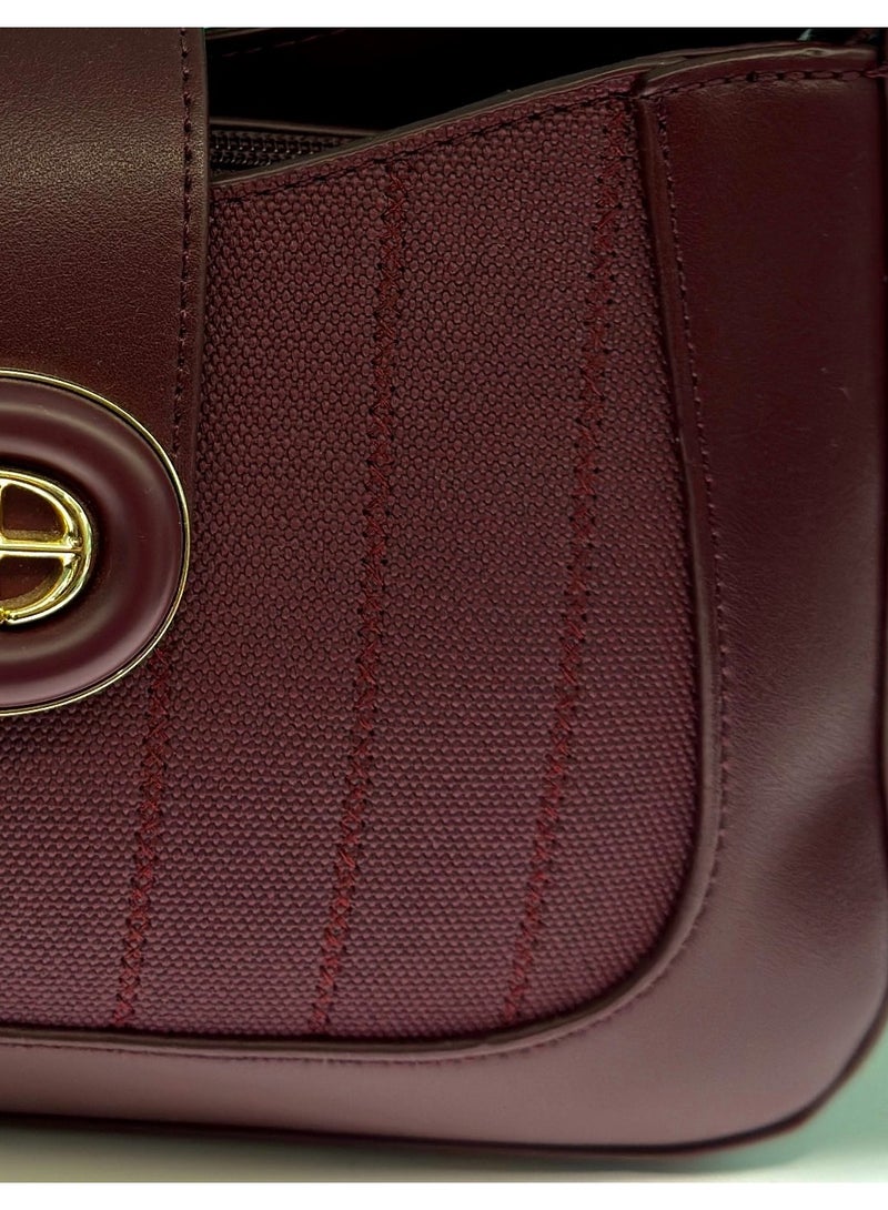 Chrisbella (CB) Handbag with detachable Strap and mini Wallet. Colour: Maroon. dimensions:28x 8X17 cm - Image 4