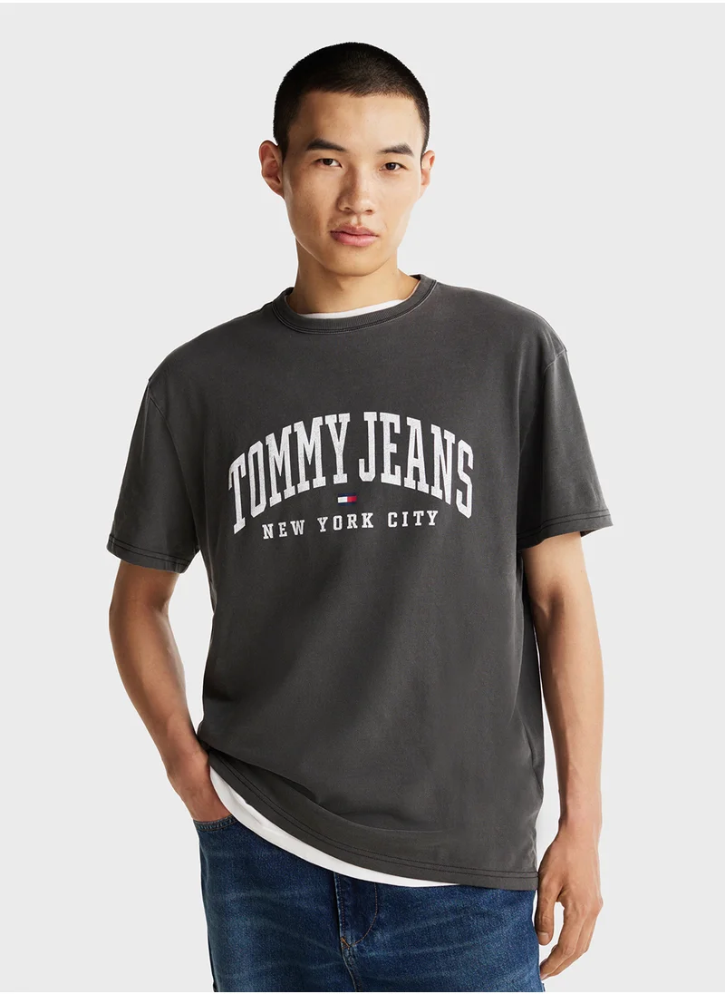 TOMMY JEANS Logo Printed Crew neck short Sleeve T-shirt