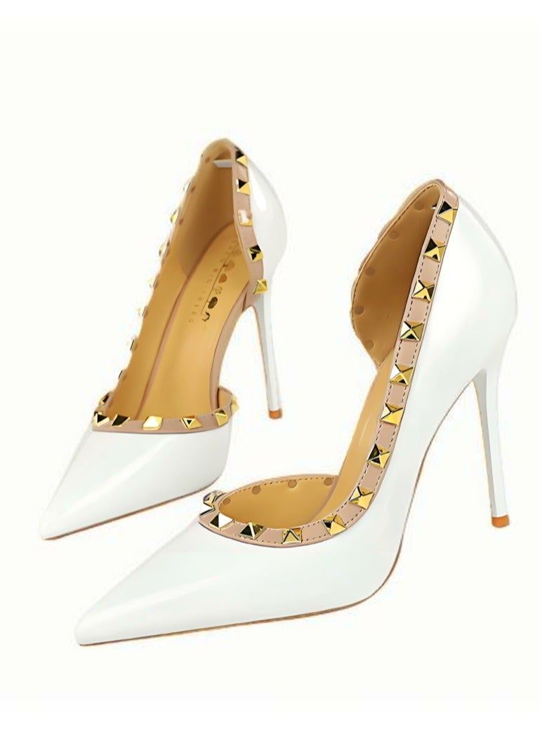 بيج تري مضخات ستيليتو النساء مغلقة إصبع القدم الكعب العالي مع ديكور الرمز الأبيض 10.5CM - Image 1