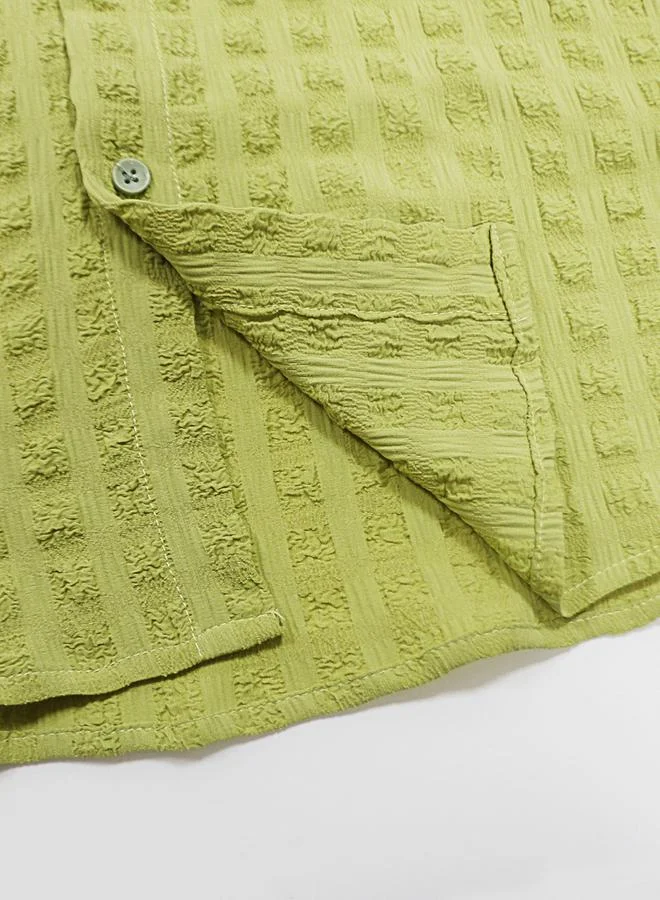 Styli Styli Texture Button Up Short Sleeve Shirt
