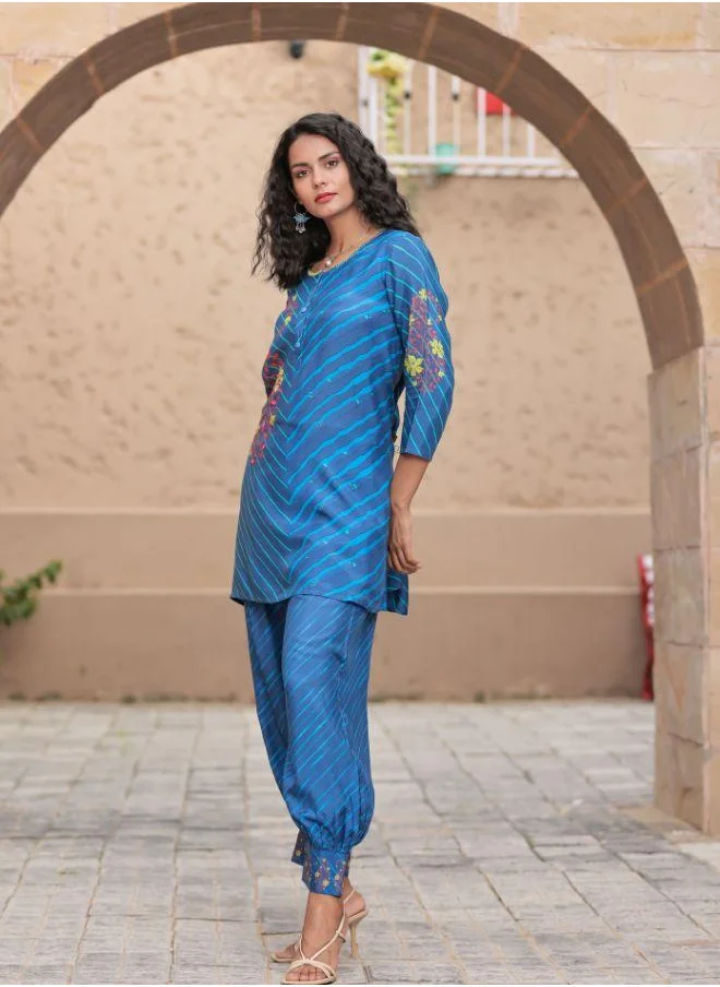 #Be Grace in Every Step with This Elegant Blue Embroidered Kurta Set