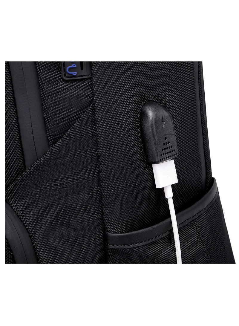 ARCTIC HUNTER Durable Casual Daypack Water Resistant 23 L Computer Bag with Luggage Carry Strap Built in USB port and Anti-Theft pockets for Men and Women B00113C Black