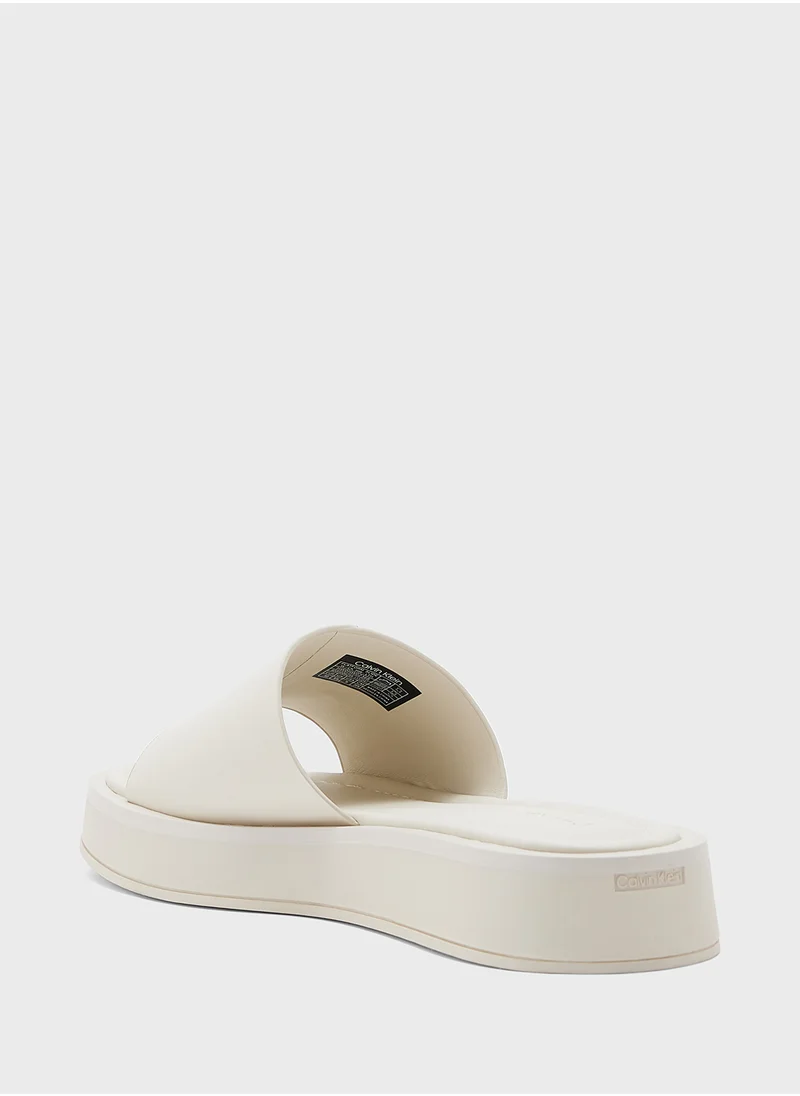 كالفن كلاين Causal Flat Sandals
