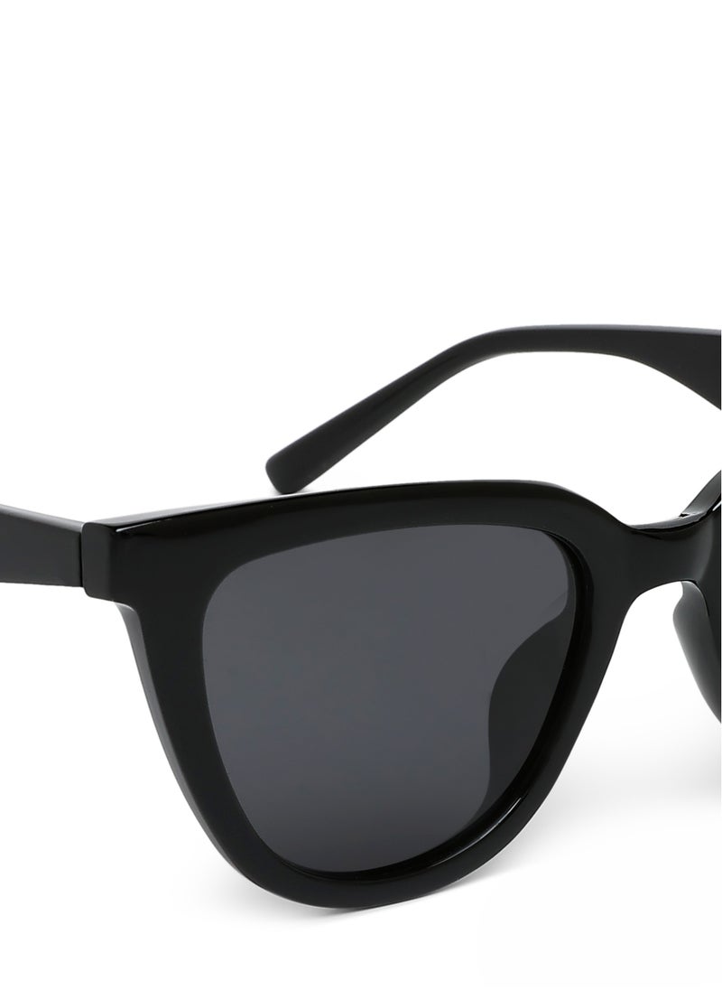 London Rag - Cat Eye UV Sunglasses in Black - Image 1