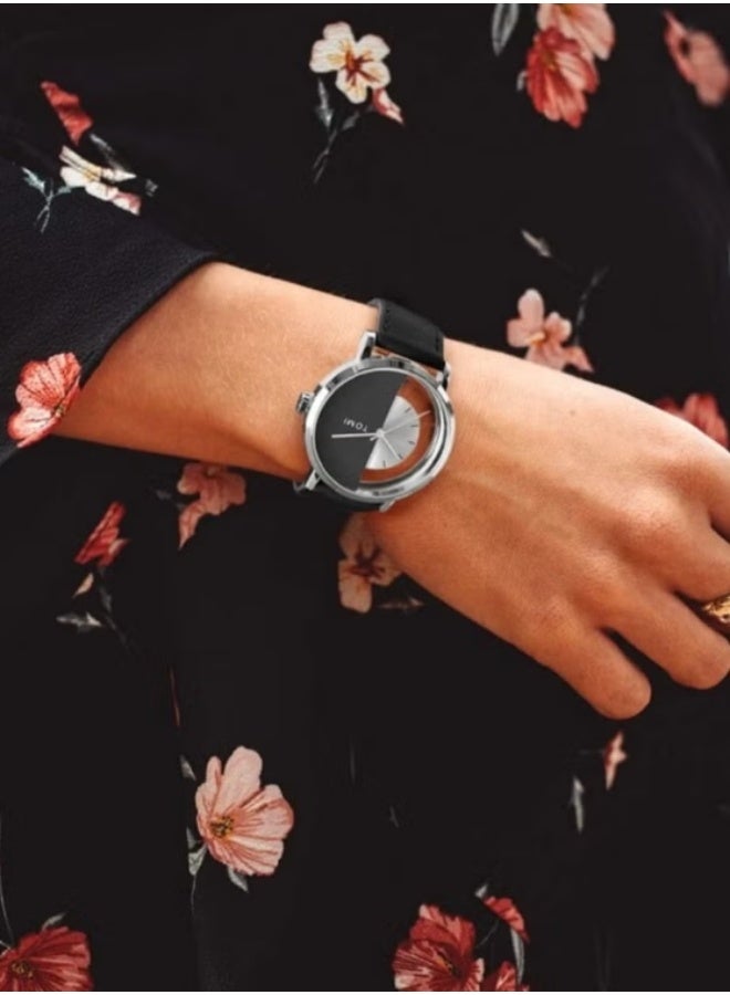 TOMI A unisex wrist watch with black leather strap for men and women - Image 5