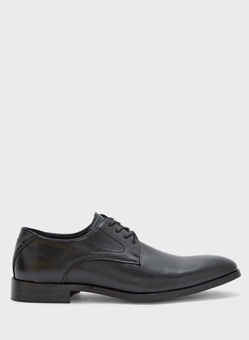 Robert Wood Essential Formal Lace Up - Image 1