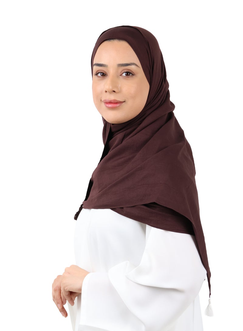 جميلة وشاح قطني مجعّد مع حواف شرّابات - بني داكن - Image 3