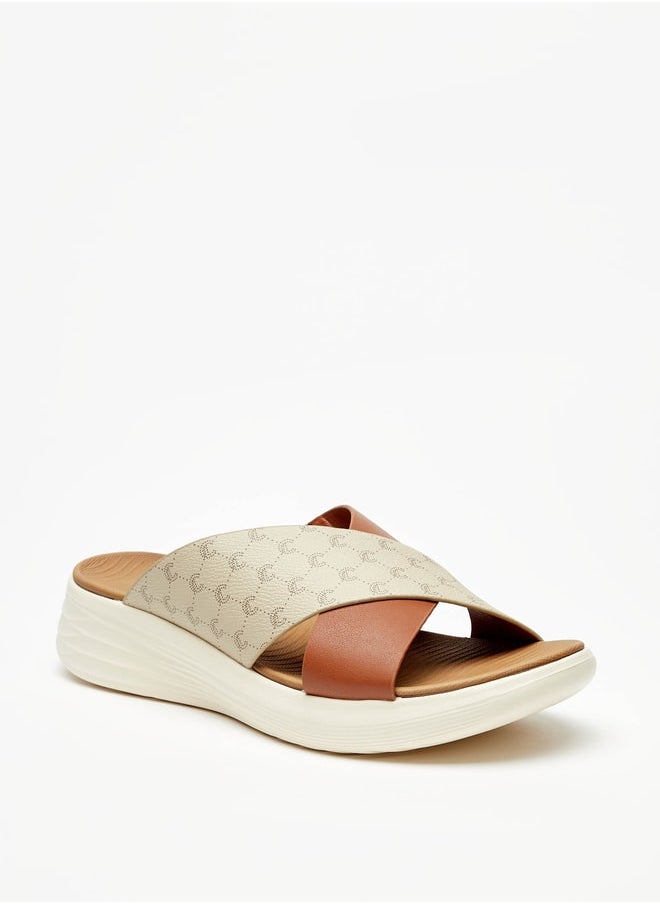 Le Confort - صندل نسائي مسطح سهل الارتداء بطبعة Monogram - Image 1