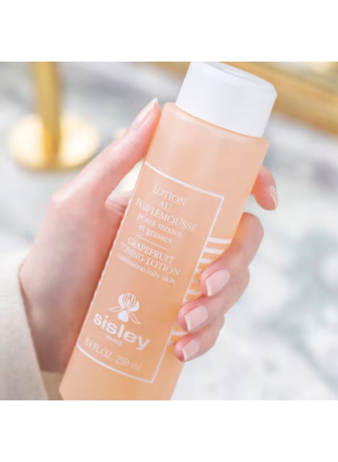 لوشن سيسلي لتفتيح البشرة بالجريب فروت 250 مل - Image 3