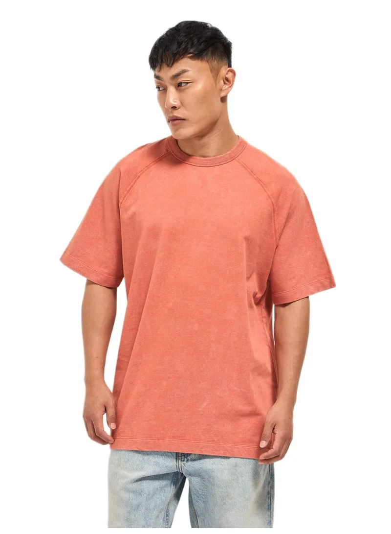 Men’s Short Sleeve T-Shirt | Casual, Comfortable & Stylish Everyday Wear | Perfect for Work, Travel, or Relaxed Outfits | Versatile All-Season Essential for Any Occasion