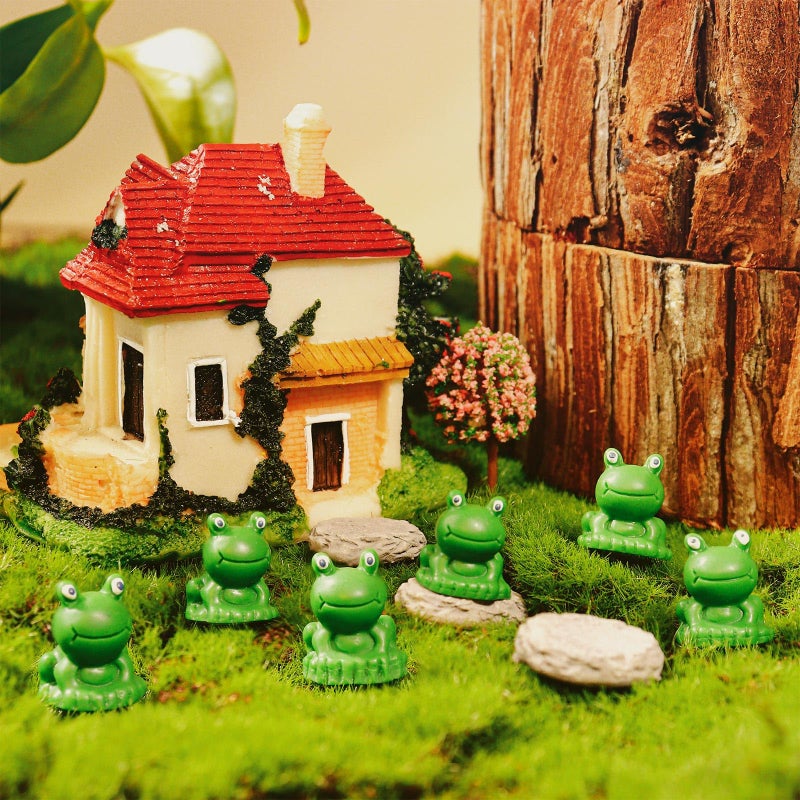 VICROIC 100 PCS Mini Resin Frogs, Tiny Green Frogs Figurines for Craft, Garden Dollhouse Decor Landscape, Miniature Home Decorations - Image 4