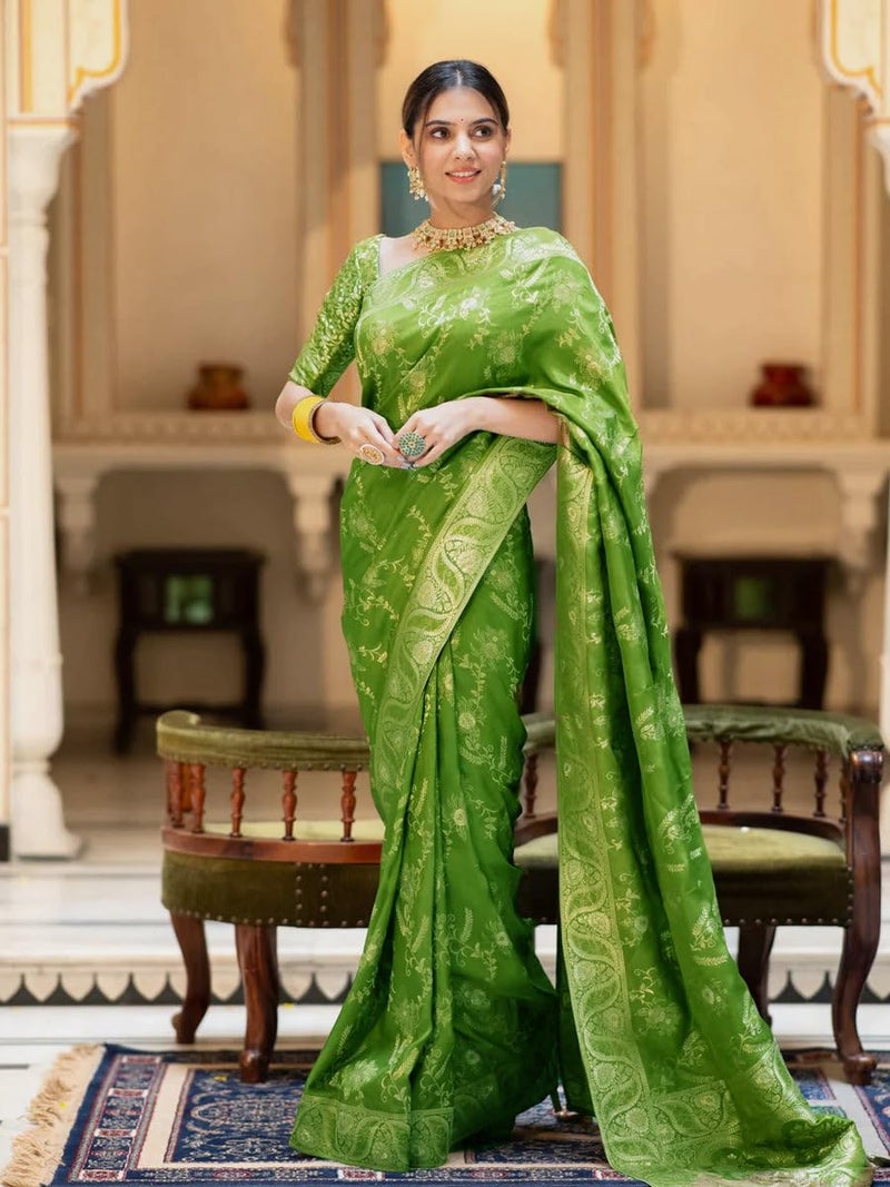 C J Enterprise Women's Pure Kanjivaram Silk Saree Soft Design With Blouse Piece For Wedding (Almari-55) (Mehendi Green) - Image 2