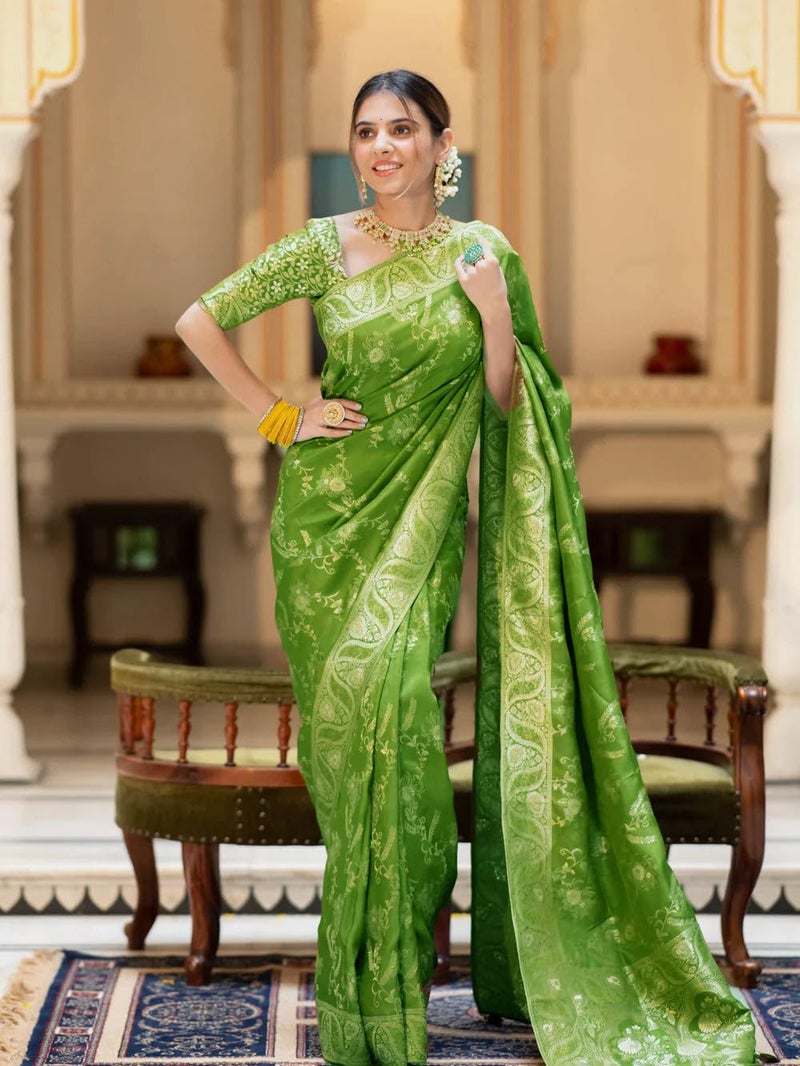 C J Enterprise Women's Pure Kanjivaram Silk Saree Soft Design With Blouse Piece For Wedding (Almari-55) (Mehendi Green) - Image 3