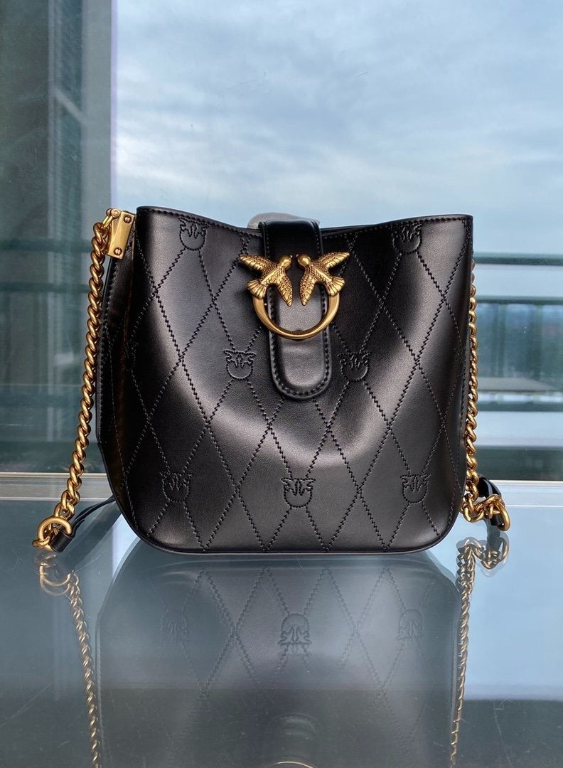 PINKO حقيبة كتف متقاطعة من بينكو بشكل دلو مزخرفة 21*15*9.5 سم - Image 1