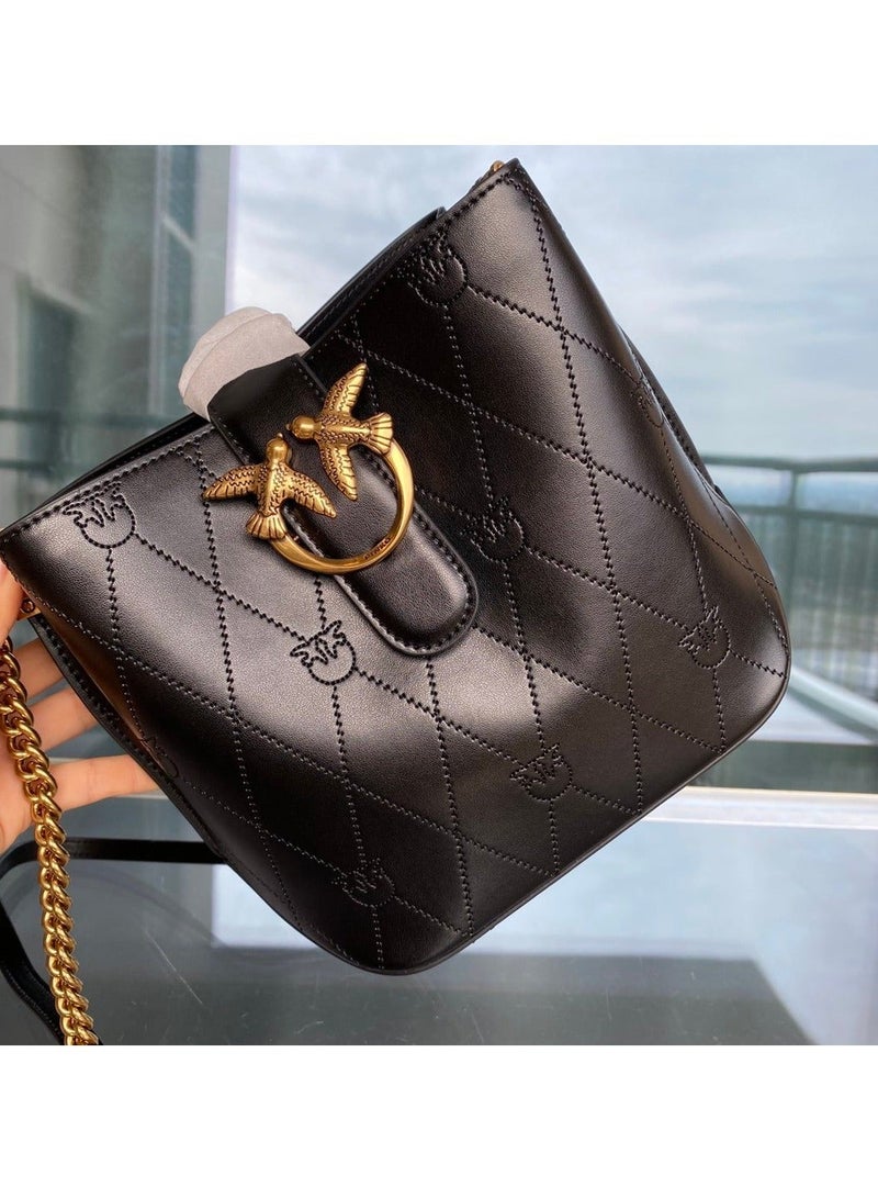 PINKO حقيبة كتف متقاطعة من بينكو بشكل دلو مزخرفة 21*15*9.5 سم - Image 4