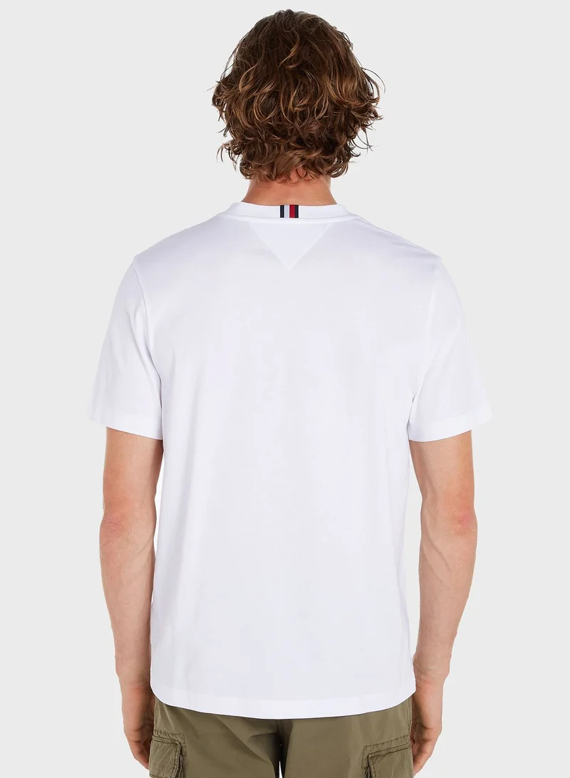 TOMMY HILFIGER Graphic Crew Neck T-Shirt