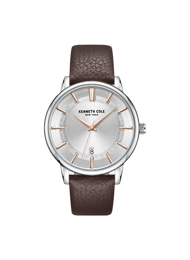 Kenneth Cole New York ساعة أنالوج للرجال بقرص فضي وحزام جلد بني داكن بتصميم كلاسيكي حديث - 42 مم - Image 1