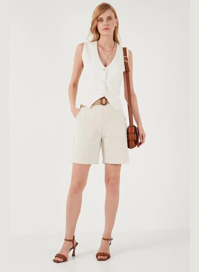 ليلا شورت نسائي قطني بقصة ضيقة وحزام قش