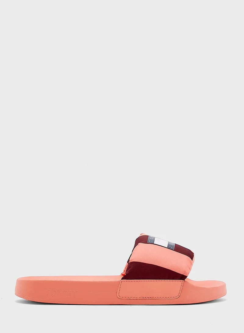 TOMMY JEANS Padded Pool Slydes