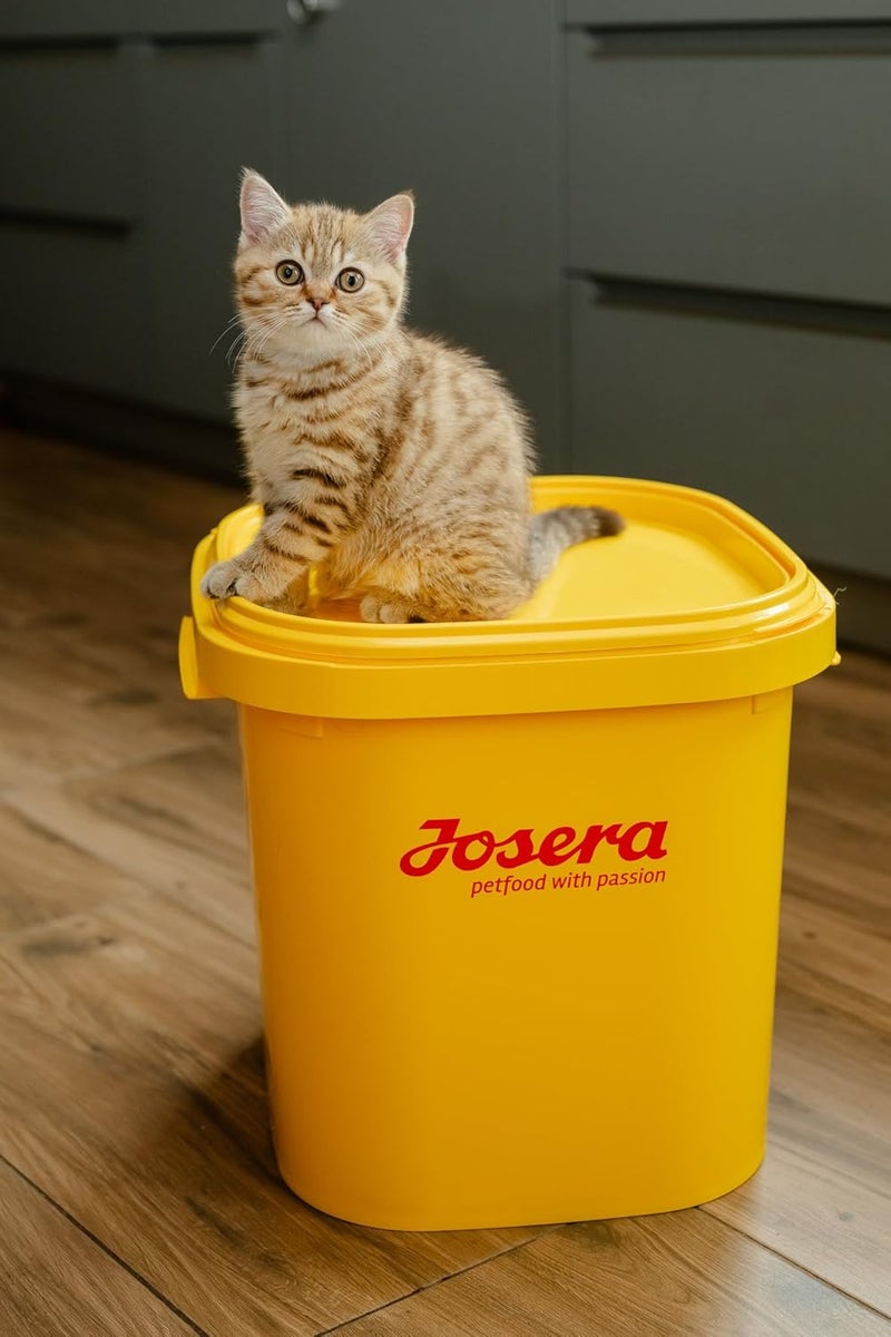 JOSERA JosiCat Sterilised Cat Dry Food Classic - 650 g - Image 4