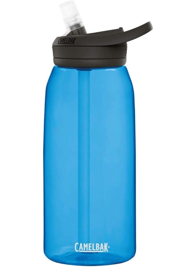 كاميلباك قارورة ماء كاملباك إيدي+ بسعة 1 لتر (32 أونصة)، خالية من BPA – لون أزرق، متينة ومحكمة الإغلاق وسهلة الحمل - Image 1