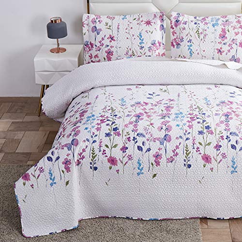 Green Essen Summer Lightweight Thin Floral Quilts Full/Queen Size,Purple Blue Lilac Flowers Green Leaves Botanical Bedspread Coverlet Set,Breathable Bed Cover with Standard Pillow Shams,Random Patterns - Image 1