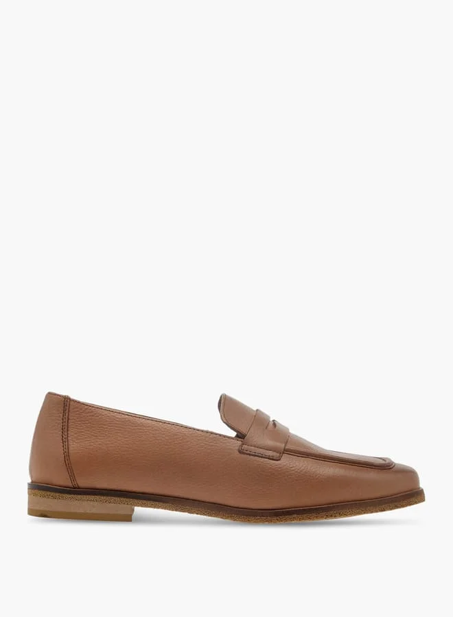 Women's Cutout Detail Slip-On Loafers
