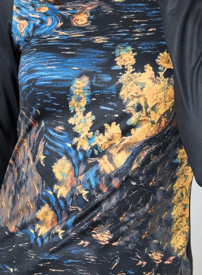 تايك تو بلوزة بطباعة كتابة بياقة عالية وأكمام طويلة - Image 3