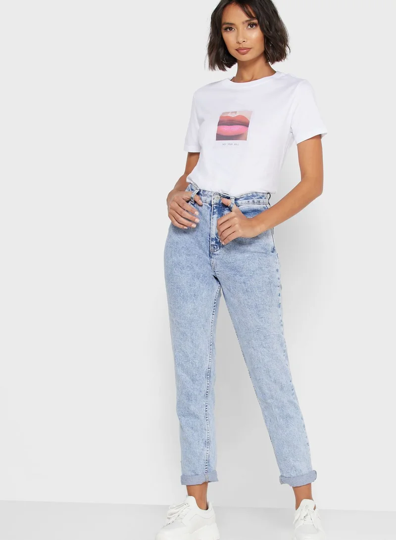 FOREVER 21 Graphic T-Shirt