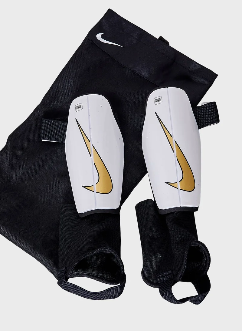 Nike Kids Charge Shinguards