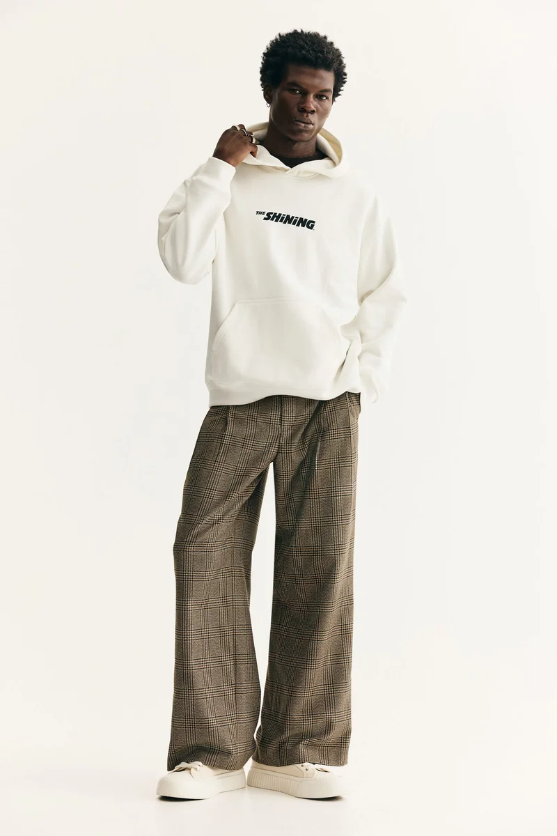 اتش اند ام هودي بقصة مريحة