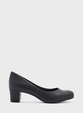 Leia Close Toe Mid Heel Pumps - pzsku/Z99B24C3F44464C2995B2Z/45/_/1702342971/e5e8421c-cfd4-4d46-a0c4-822f3f694a92