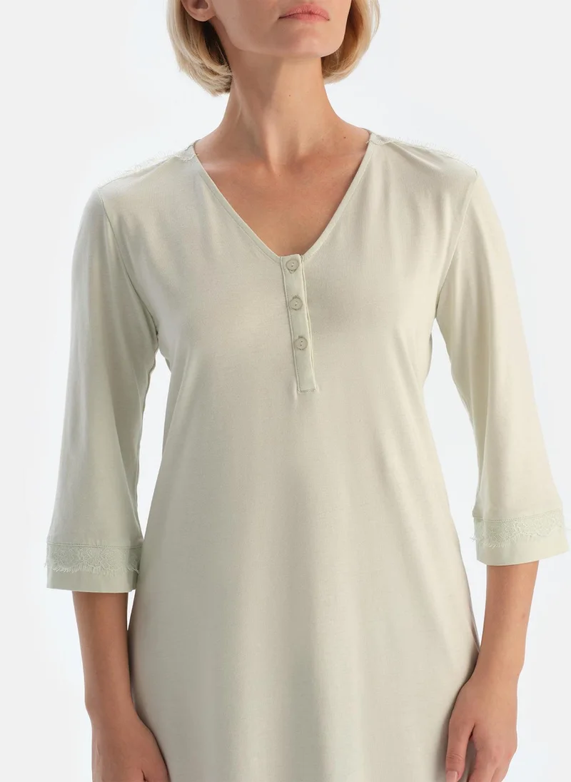 داجي Nightdress V Neck Supreme Sleepwear